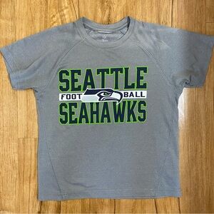 NFL Team Seattle Seahawks Football Youth Kids Gray T-Shirt Jersey EUC - Small 8